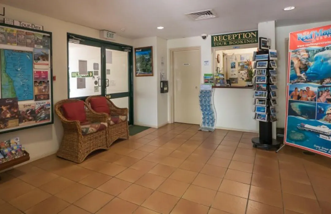 Tropic Towers Apartments-1